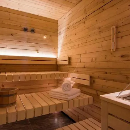 5br Elegant Gestaltete Mit Sauna Sankt Anton am Arlberg